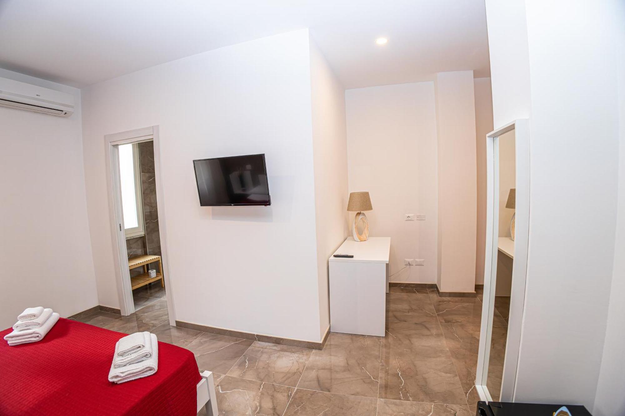 Suebi Rooms And Appartament Termoli Exteriör bild
