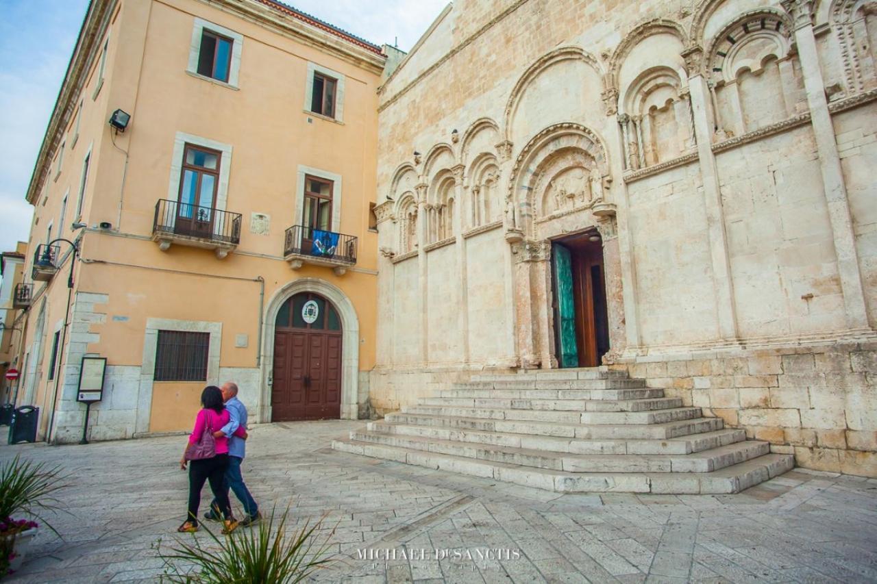 Suebi Rooms And Appartament Termoli Exteriör bild